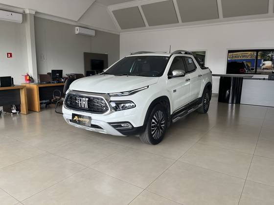 FIAT TORO 2.0 16V TURBO DIESEL RANCH 4WD AT9
